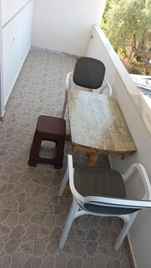 Vila Avni Likometi Ksamil Kamer foto
